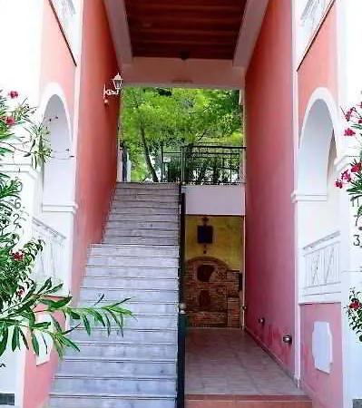 Sarakina 酒店 拉加纳斯